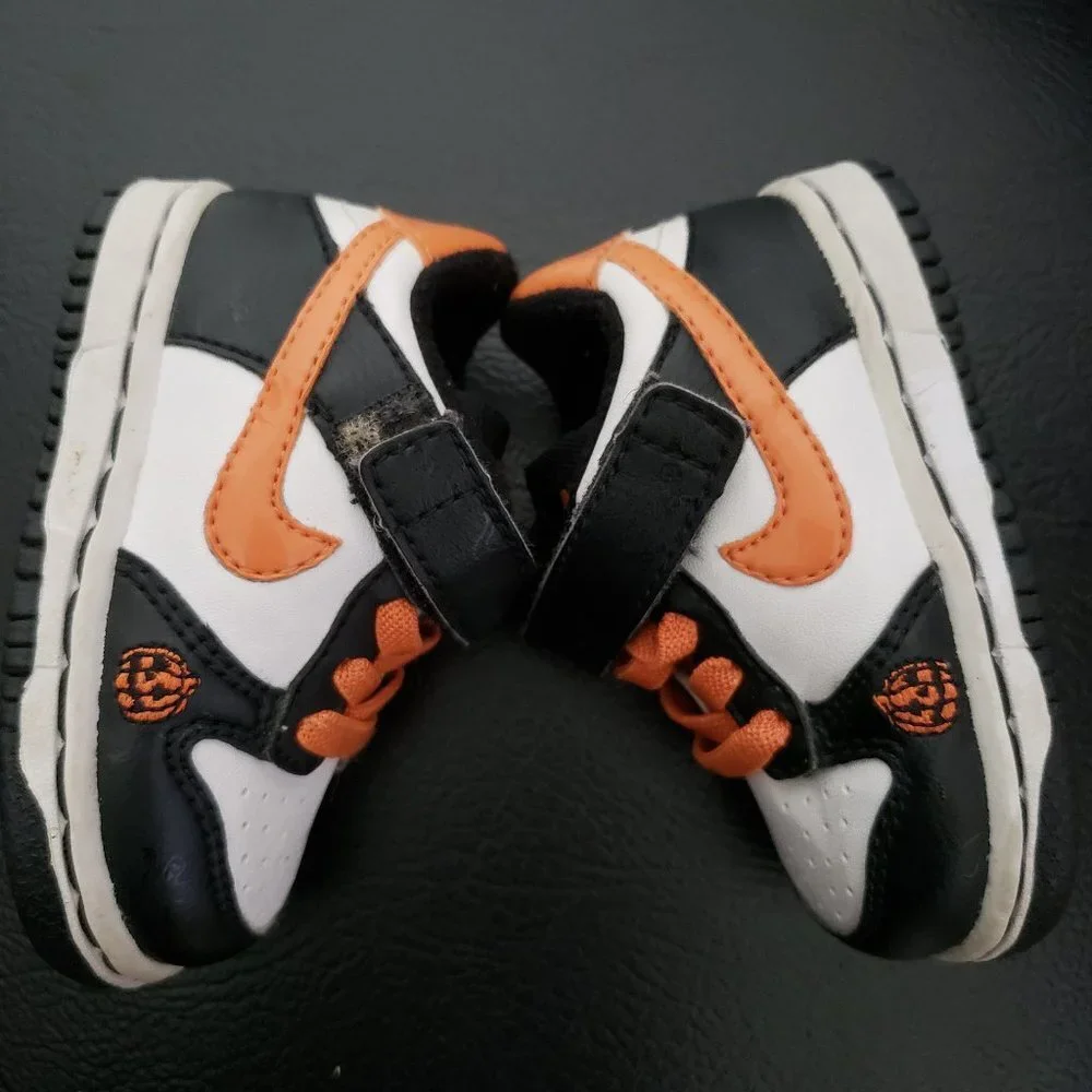 Nike Dunk Low Halloween